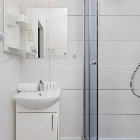 Unique With Balcony In By Renters Daire *