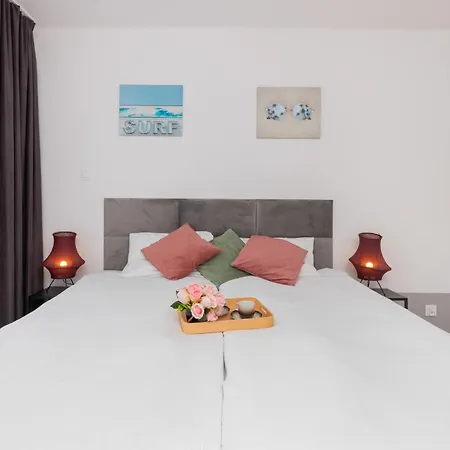 Unique With Balcony In By Renters Jastrzębia Góra