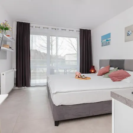 Daire Unique With Balcony In By Renters